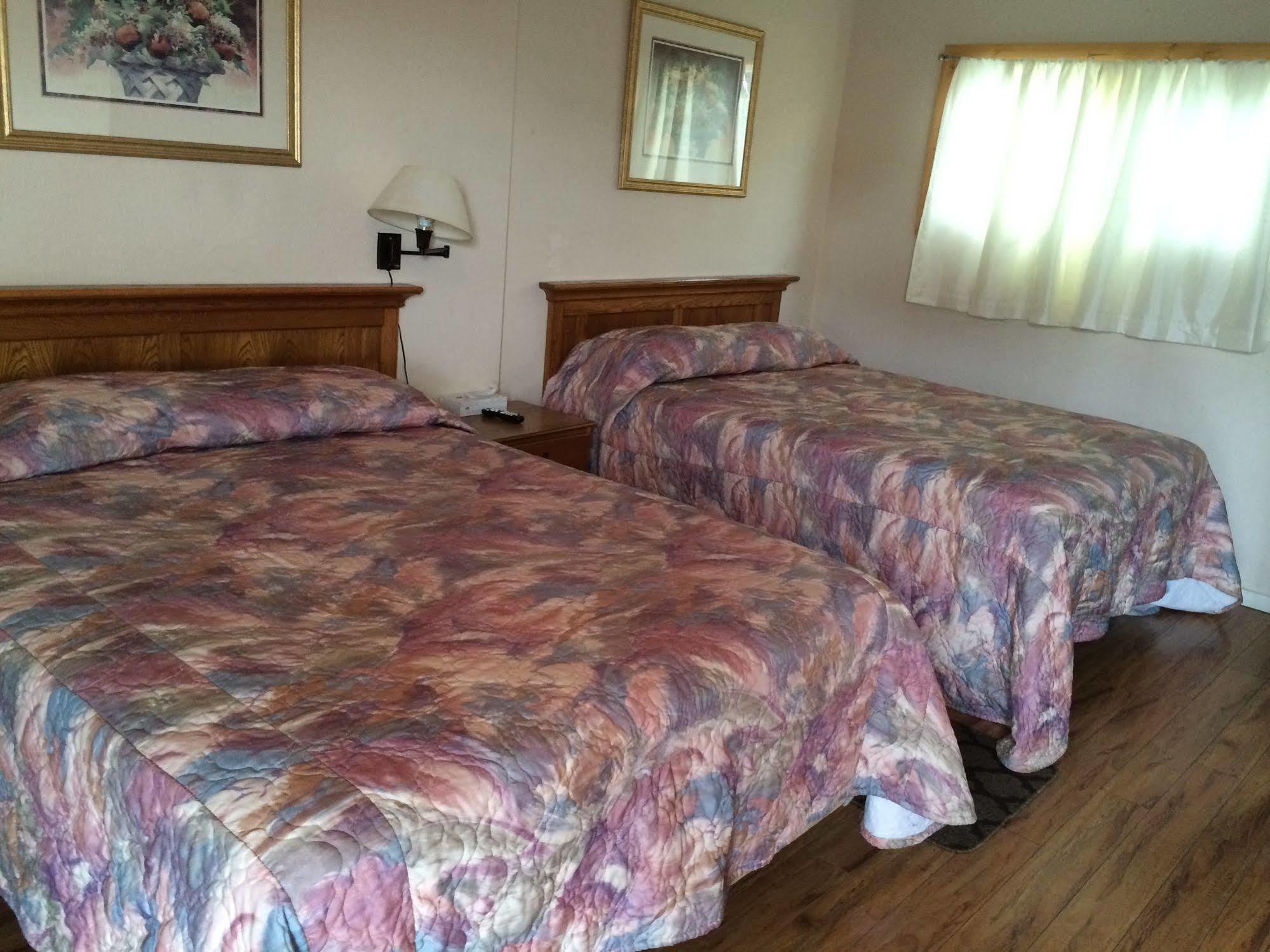 Terrace Motel Coos Bay Exteriör bild
