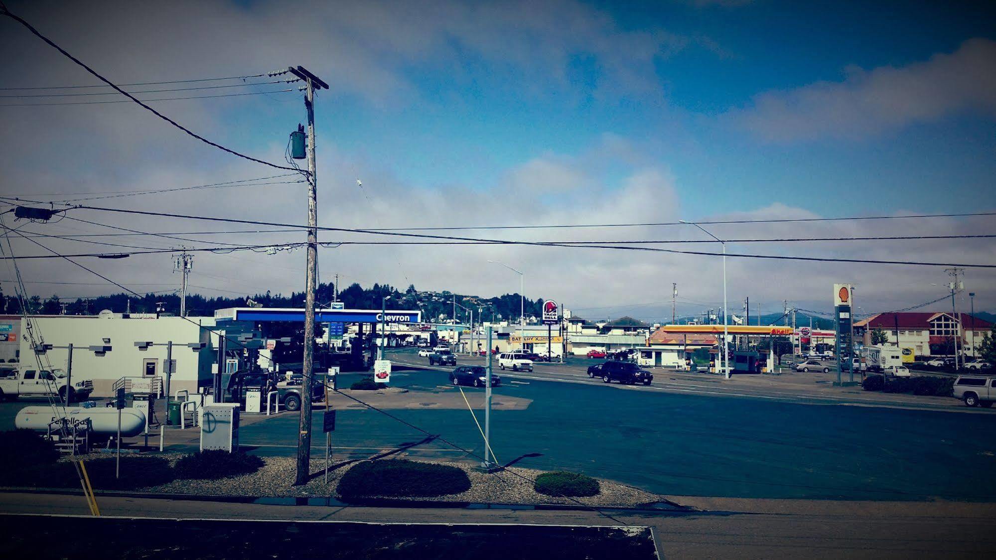 Terrace Motel Coos Bay Exteriör bild